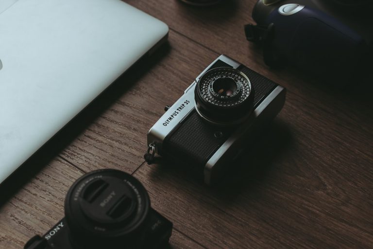 Unleashing Creativity: A Guide to Budget-Friendly Photography Equipment